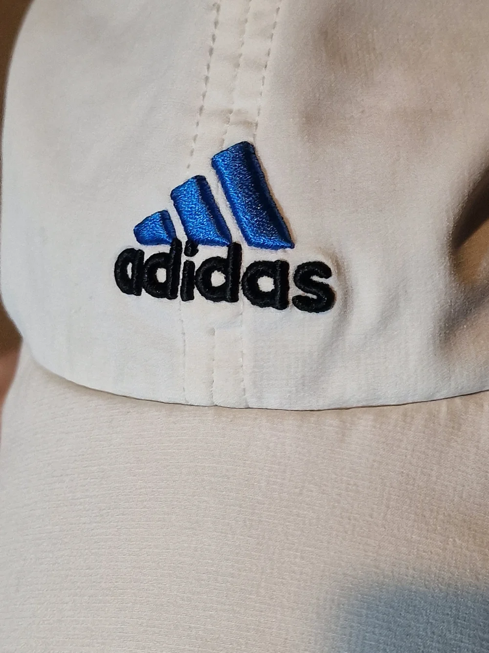 Adidas White Performance Baseball Cap with Blue Logo